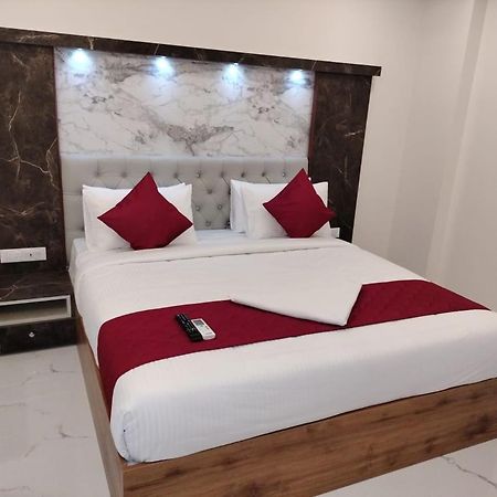 Mayuri Residency Hotel Attibele Zewnętrze zdjęcie